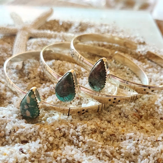 GREEN TEARDROP NAVAJO 925 SILVER CUFF - Premium Cuff from www.beachboho.com.au - Just $98! Shop now at www.beachboho.com.au