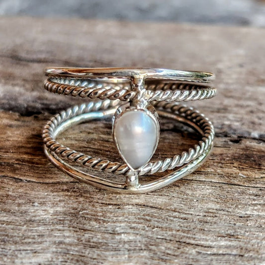 PEARL SILVER DROP - DOUBLE BANDED 925 RING - Premium Rings from www.beachboho.com.au - Just $75! Shop now at www.beachboho.com.au