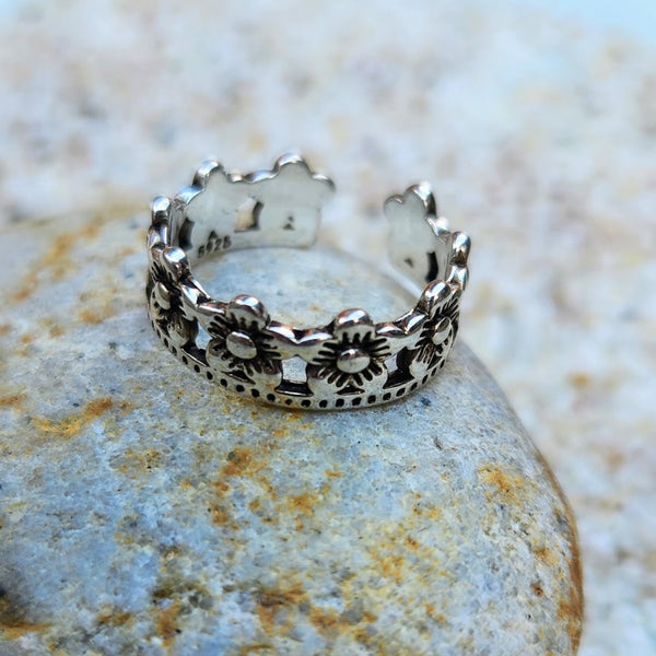 Crown of Daisies 925 Silver Toe Ring