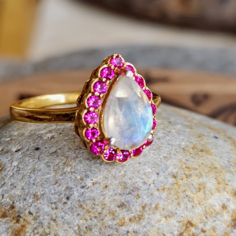 SWEET MOON CLOUDS - PINK TOURMALINE OR WHITE MOONSTONE CRYSTAL 925 VERMEIL RINGS