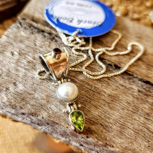 YOU SUCCEED - GARNET / BAROQUE PEARL & PERIDOT 925 NECKLACE - Premium necklaces from www.beachboho.com.au - Just $85! Shop now at www.beachboho.com.au