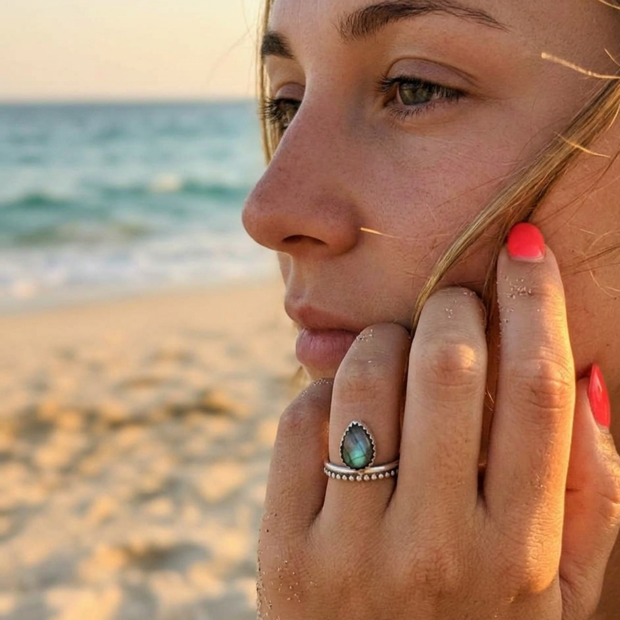TEAR OF COMPASSION - LABRADORITE TEARDROP 925 RING