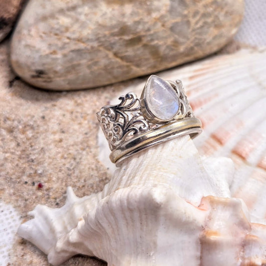 MOONSTONE TEARS - 925 SILVER VERMEIL SPINNER RING