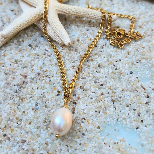 JOY PEARL WATERPROOF 18K NECKLACE - Premium necklaces from www.beachboho.com.au - Just $68! Shop now at www.beachboho.com.au