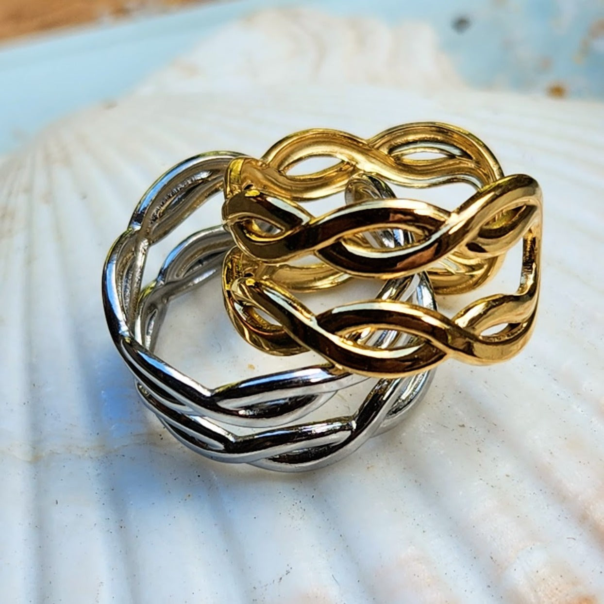 LOVE KNOT  - ADJUSTABLE WATERPROOF GOLD RING - Premium Rings from www.beachboho.com.au - Just $48! Shop now at www.beachboho.com.au